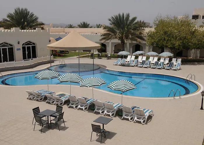 Falaj Daris Hotel